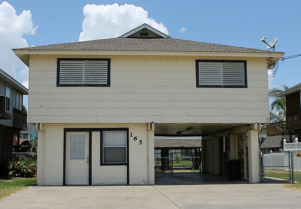 1st image of 165 Barracuda St