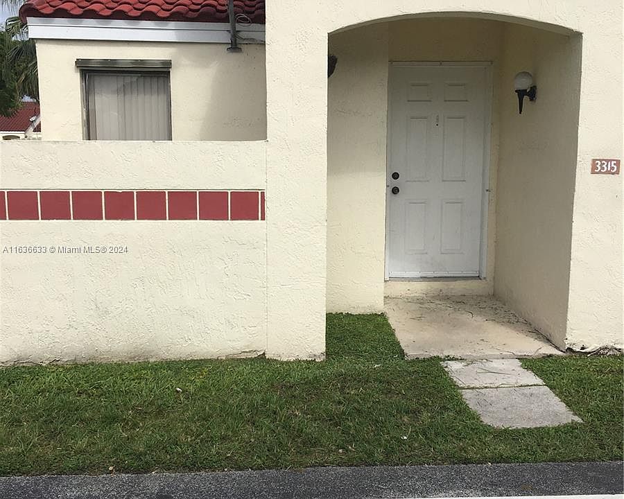 1st image of 3315 San Remo Cir Unit 3315
