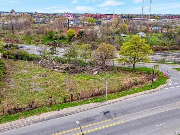 1896 Fillmore Ave #4, Buffalo, NY 14214