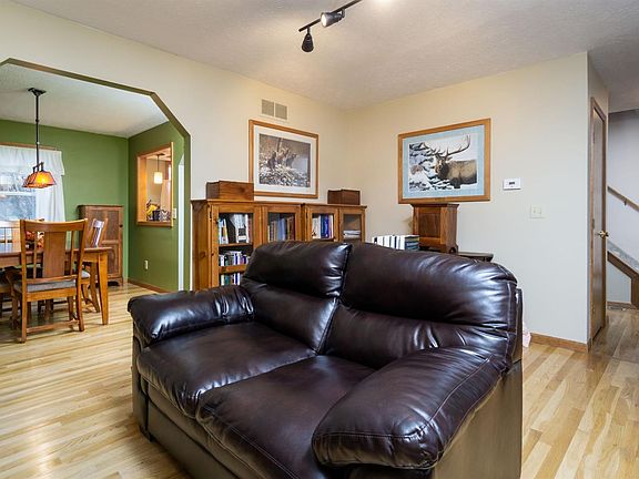 5th image of 5846 Jenny Marie Ct