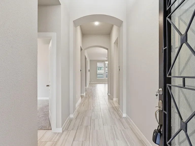 2116 Blackhawk Ridge Ln — Photo 16