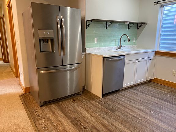 5th image of 273 Tanager Cir