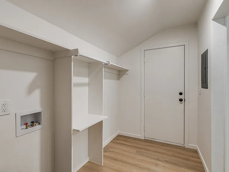 1723 W Park Pl — Photo 49