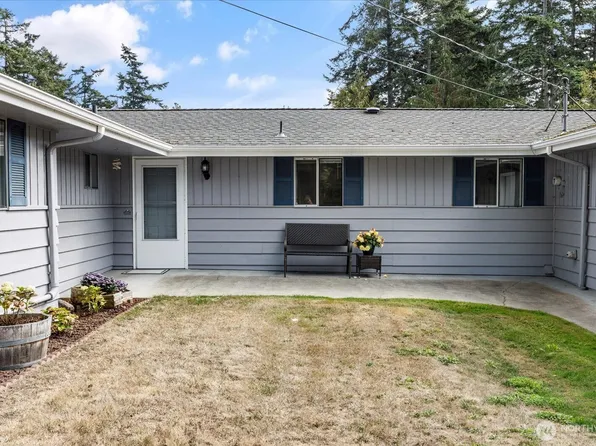 27540 SR 20, Oak Harbor, WA 98277
