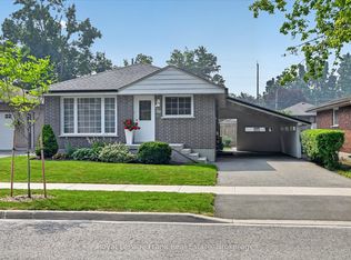 285 Saint Annes Cres, Peterborough, ON K9H5J3