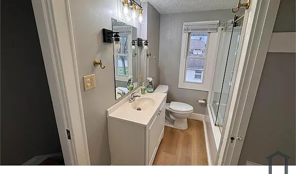 1093 E 17th Ave — Photo 9