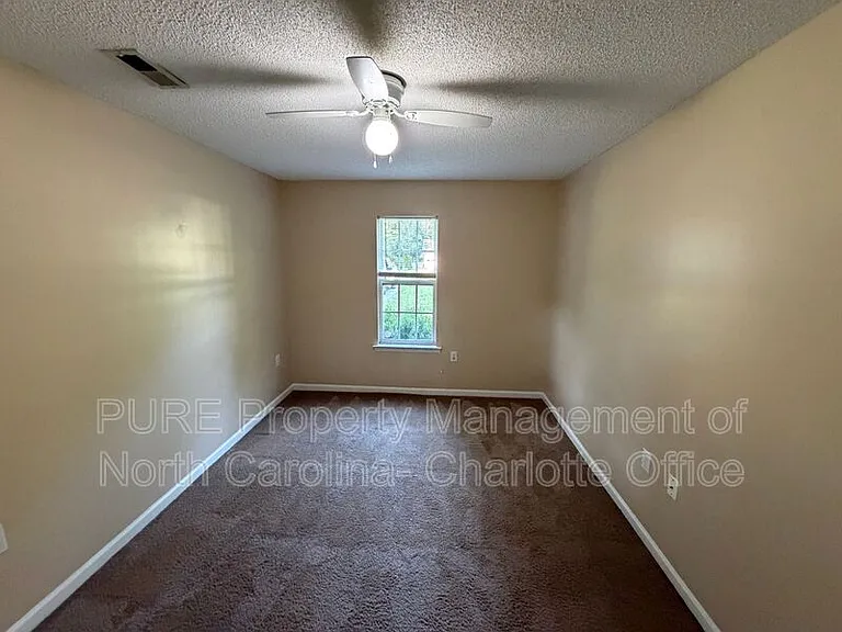 6606 1st Ave — Photo 17