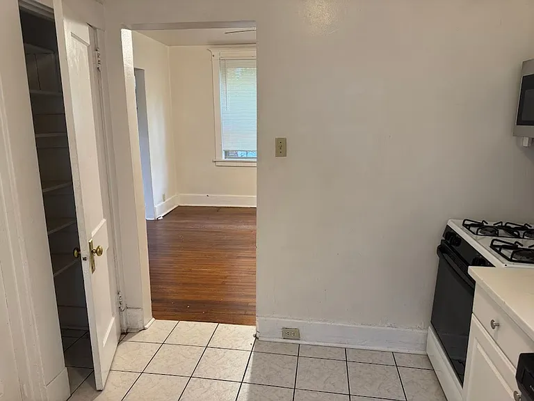 2309 Eldridge Street — Photo 10