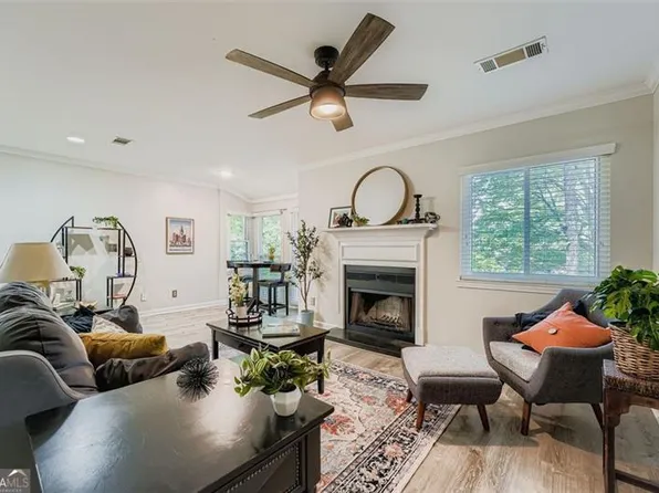 4006 Wingate Way, Sandy Springs, GA 30350