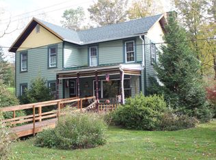 42 Hawkins Rd, Binghamton, NY 13904