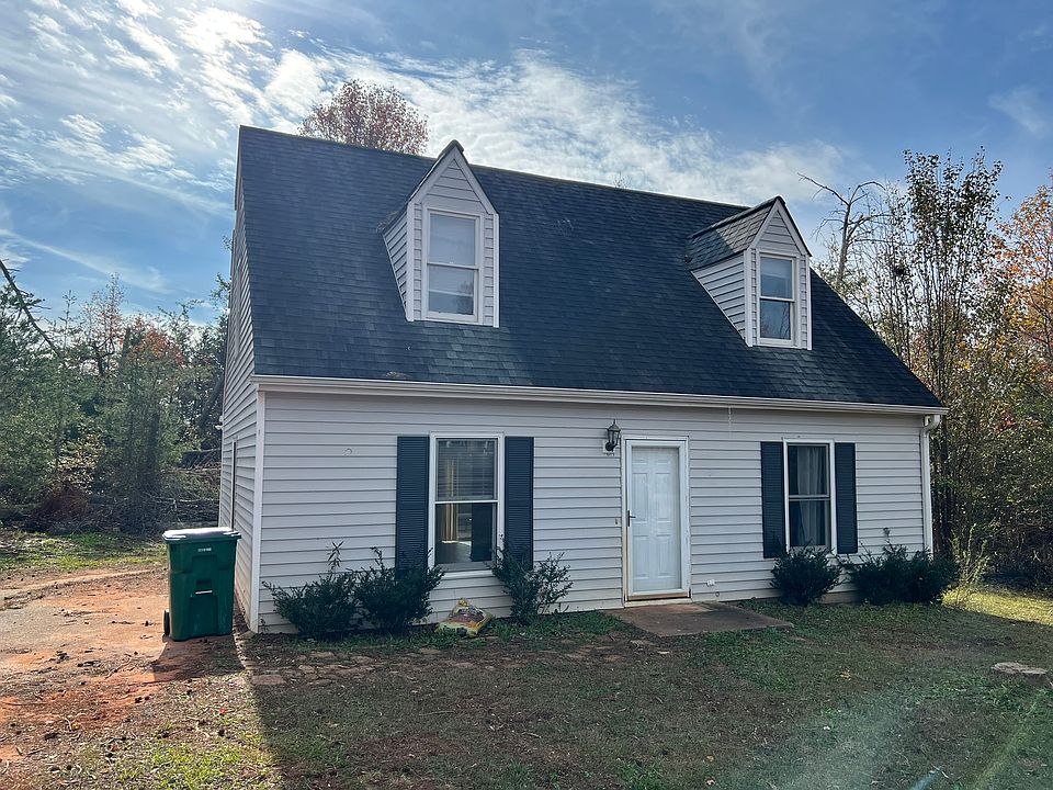 1st image of 6413 Greenfield Dr