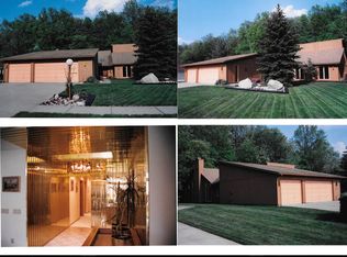 10539 Shale Brook Way, Strongsville, OH