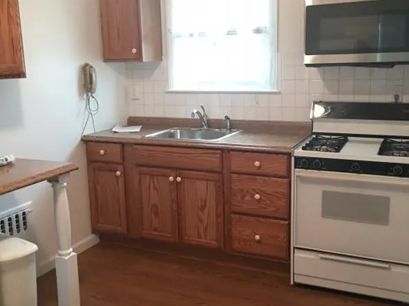(undisclosed Address), Harrison, NY 10528