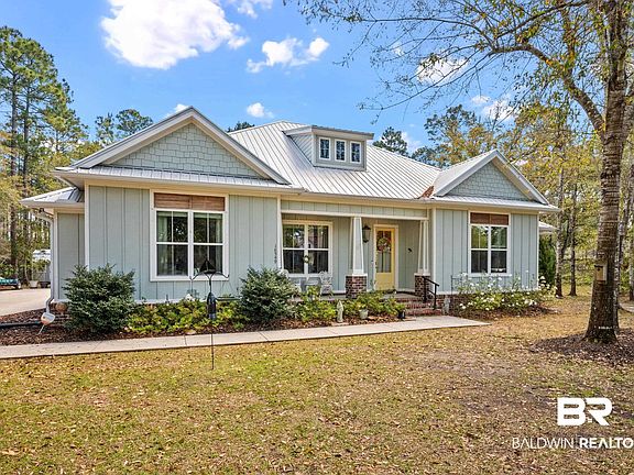 3rd image of 18549 Treasure Oaks Rd