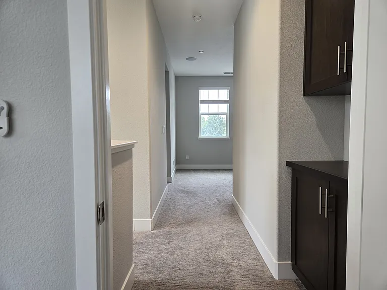 1429 Brody Bird Ln — Photo 39