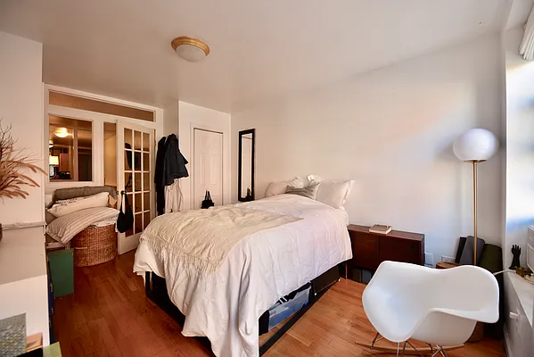 Rented by Nolita Group | media 10