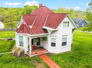 304 Lewis St, Rocheport, MO 65279