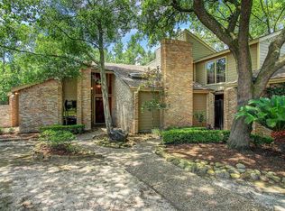 7 Pinewood Cir, Houston, TX 77024