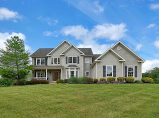 139 Stone Valley Dr SW, Granville, OH 43023