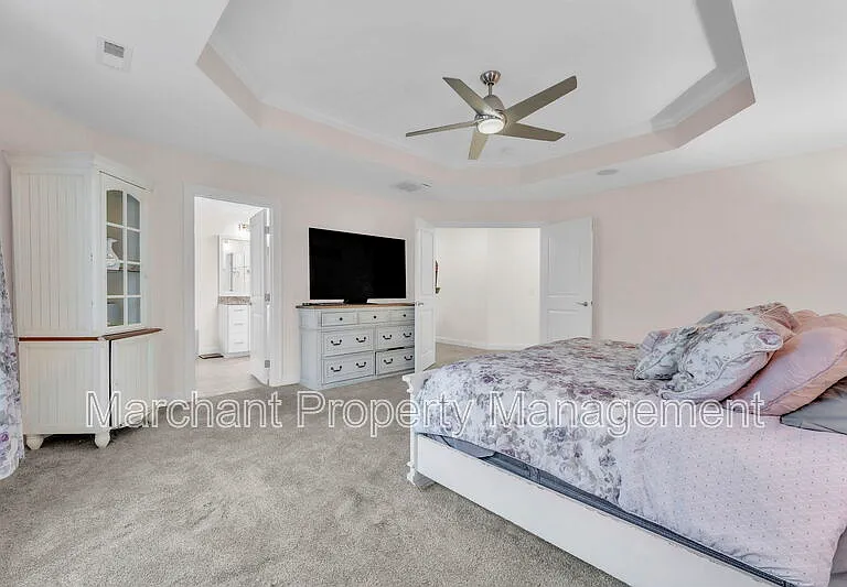 4 Woodland Chase Ct — Photo 40