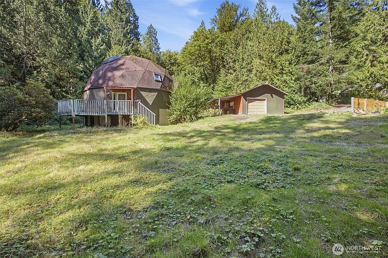 3rd image of 12932 231st Avenue SE