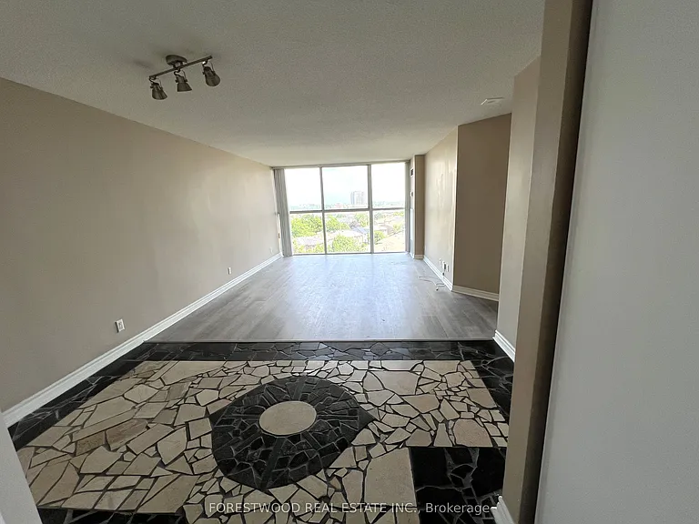 35 Trailwood Dr #711 — Photo 3