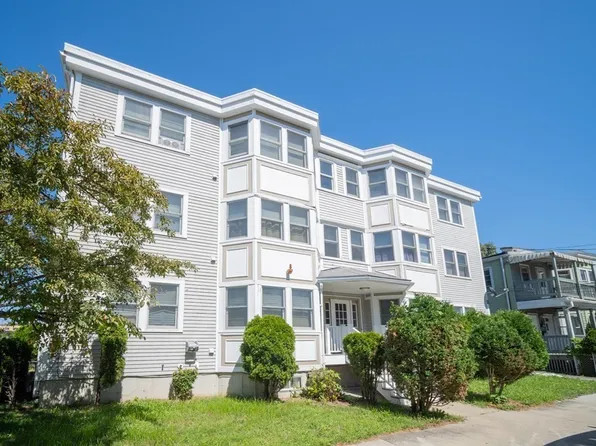 6 Dana Ave #6, Hyde Park, MA 02136