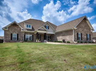 206 Maple Branch Ct, Meridianville, AL 35759