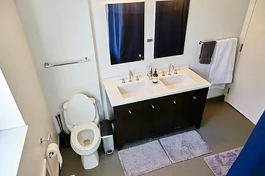 Rented by FAR Property Management
