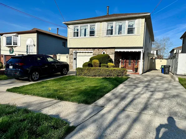 99 Bartlett Ave, Staten Island, NY 10312