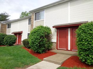 1030 Woodridge Ct, Carmel, IN 46032