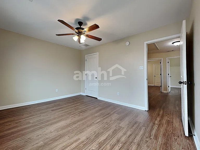 1242 Carlton Ridge Dr — Photo 12