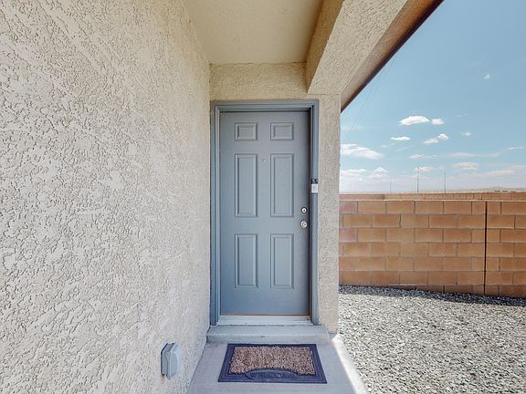3rd image of 2343 Isabella Ln