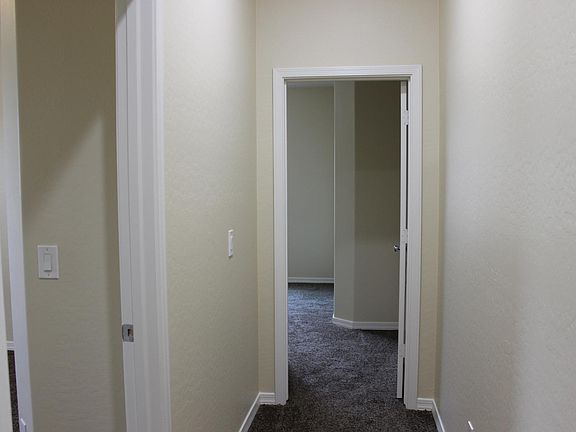 3rd image of 25161 W Carson Ct