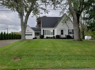 2011 Old Hershey Rd, Erie, PA 16509