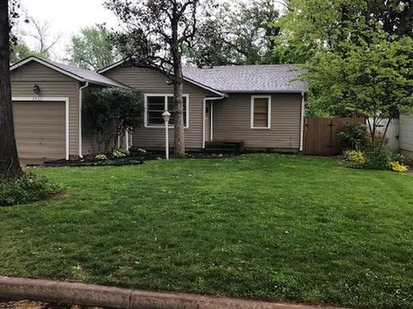 3923 S Detroit Ave, Tulsa, OK 74105