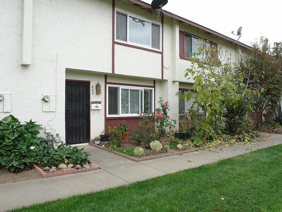 1st image of 409 Capricorn Ct