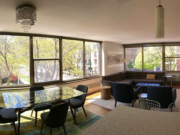 2nd image of 360 W Wellington Ave APT 2B