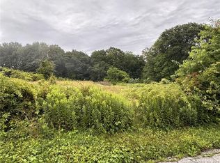 135 Bush Hill Rd, Willimantic, CT 06226