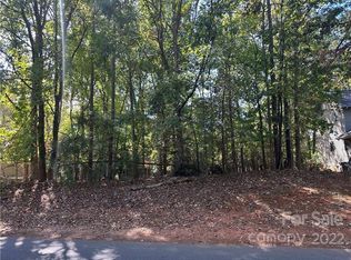 16004 Molokai Dr, Tega Cay, SC 29708