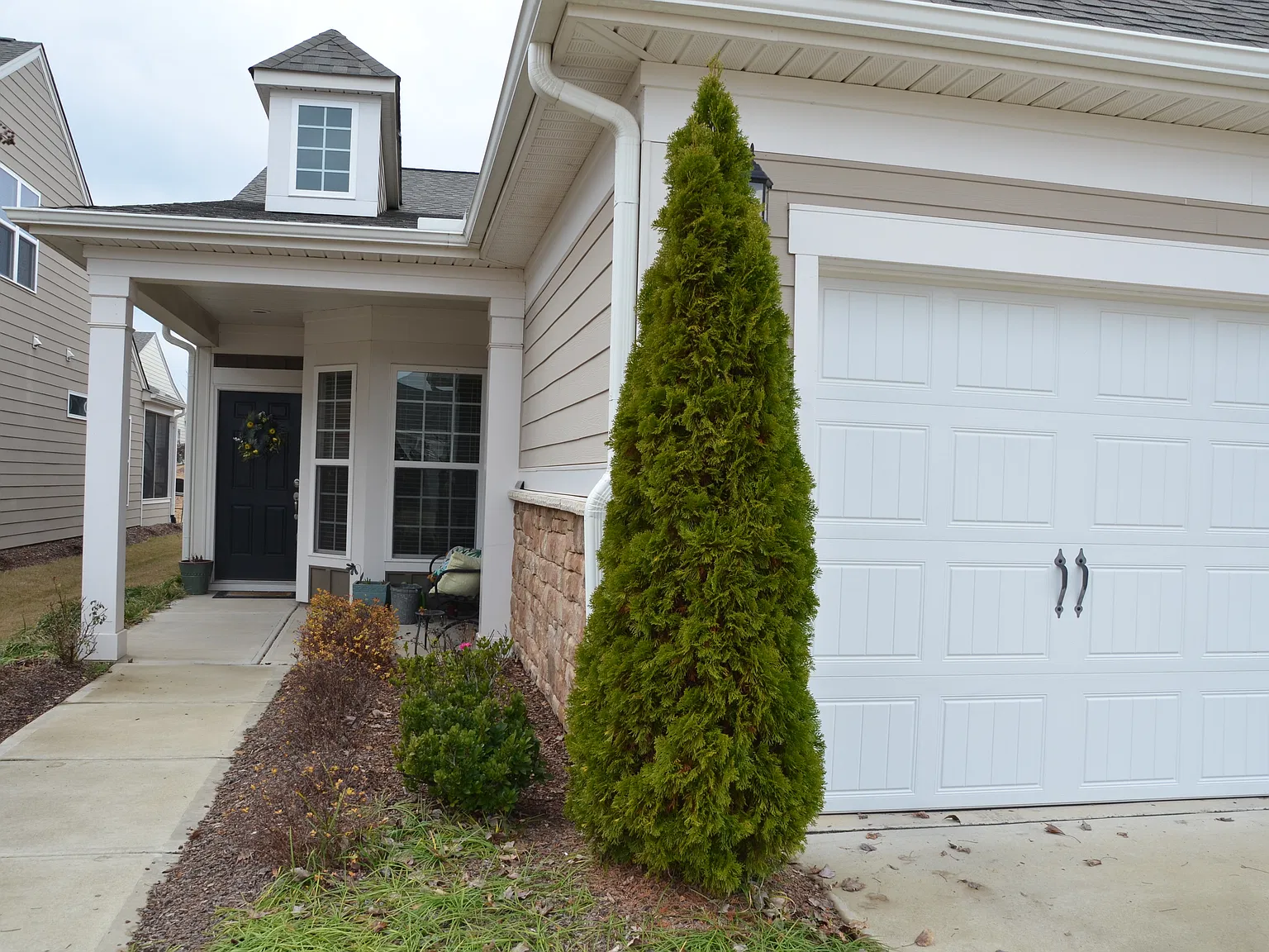 2 bed, 1512 sqft, $1,995 — Photo 2