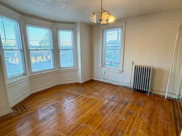 147 W Buttonwood St #2, Reading, PA 19601