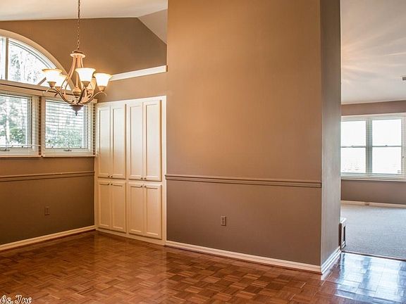 3rd image of 5201 Fairway Ave APT 19