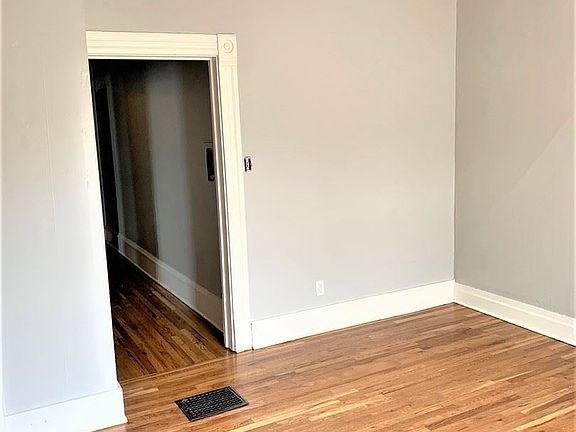 4th image of 241 S 5th St E APT 04