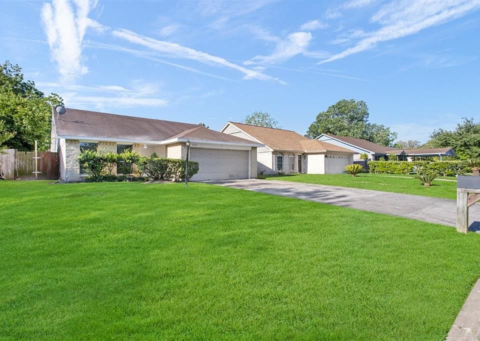 1st image of 3223 Tidewater Dr