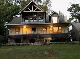 1065 Ramblewood Dr, Rogersville, AL 35652