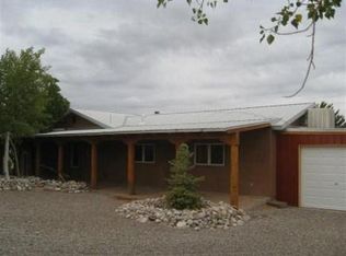 54 Yucca Ln, Placitas, NM 87043