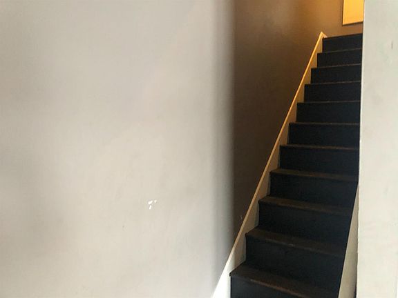 5th image of 284 Osage Ct