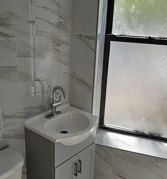 8005 6th Ave #1B — Photo 4