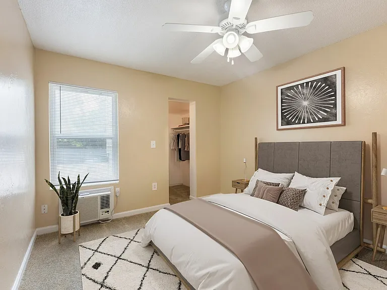 Franklin Pointe — Photo 11